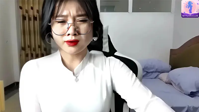 Nữ Sinh Anna Gấu 77live Show Hàng Sexy Hình 8